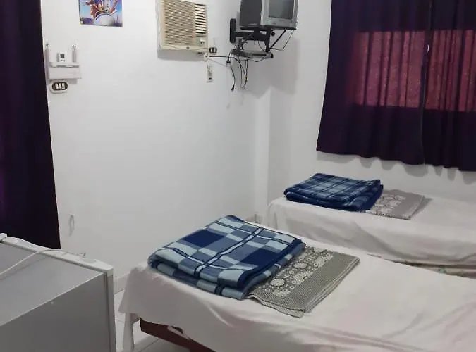 بيت شباب Seas Hostel *
